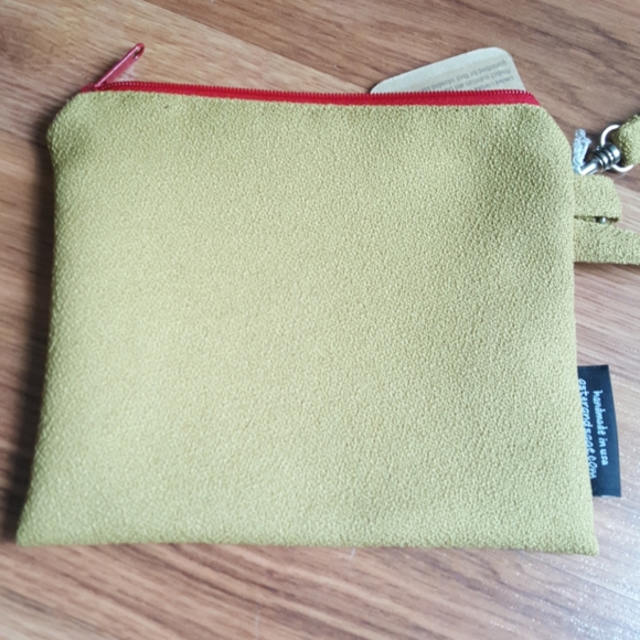 Aster & Sage modern wristlet - Picture 3 of 4
